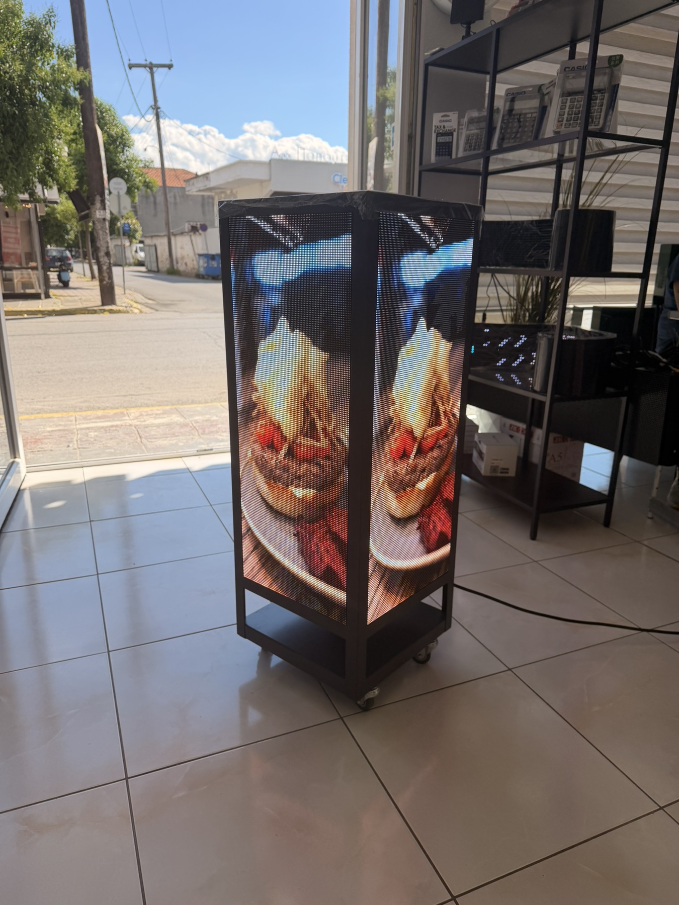ΤΡΟΧΗΛΑΤΟ VIDEO WALL 4 ΠΛΕΥΡΩΝ - Image 9